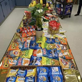 We enjoyed treating such dedicated teachers and staff at Mount Dora High School with different snack options to help finish the year strongly!