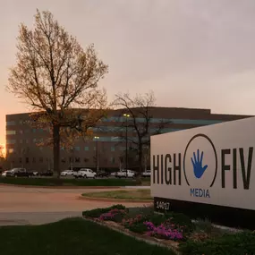 Bild von High Five Media