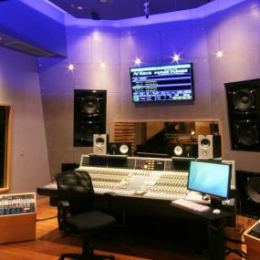 Abstrakt Studios St. Louis Recording Studio