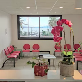 Bild von BIOGROUP CÔTE D'AZUR -  Laboratoire La Ciotat - Mistral