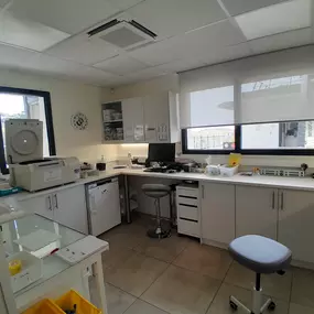 Bild von Laboratoire Bormes-les-Mimosas -  BIOGROUP CÔTE D'AZUR