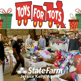 Here is a rare behind-the-scenes look at Santa's ???? elves (aka US Marines) preparing for Santa's delivery (aka Toys for Tots distribution) ????. Special thanks to our customers and #teamjessicakelly, who helped contribute to the abundance of toys that will make several Christmases brighter! ????????