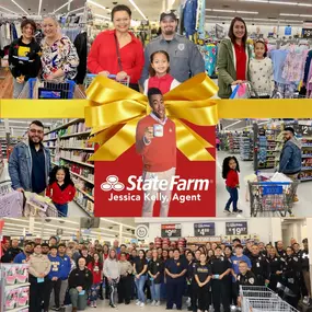 Thanks to all law enforcement officers and #ShopwithaCop volunteers and organizers. Your service to our community is very much appreciated. We are so happy we could participate in this memorable event. Merry Christmas, Seasons Greetings and Happy New Year! #teamjessicakelly #shopwithacop #jakefromstatefarm #statefarm