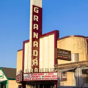 Close to Lower Greenville hotspots like the Granada Theater