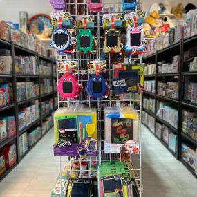 Brand new @myboogieboard Jot Pockets, Sketch Pals, Dash, Magic Sketch, and Scribble n’ Play available now at the Toy Maven! These reusable drawing boards are great for long car rides, flights and will be sure to keep your kids entertained the whole time. *Availability varies between our three locations.