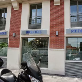 Bild von BIOGROUP - Laboratoire La Garenne République