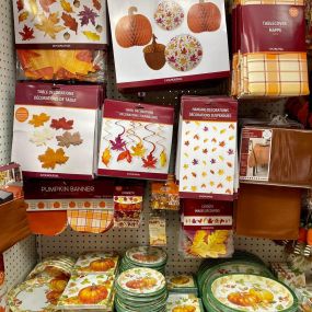 ???????? Get ready to FALL in love with our Autumn Collection at Affordable Treasures! ????????
As the leaves change, so should your party decor! ????✨ Whether you’re hosting a cozy gathering, an autumn luncheon, or simply want to spruce up your home for the season, we’ve got everything you need to make it unforgettable.