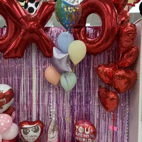 ????????❤️ We are gearing up for Valentine’s Day over here! Come check out all the fun balloon options we are getting in stock this season! Even more are coming soon! 
????????????. 
#valentines #valentinesday #valentinesgift #valentinesdaygift #valentinesdaygiftideas #valentinesballoons #valentinesdayballoons #balloon #balloonbouquet #balloonbouquets #balloons #balloonsdecor #balloonsdecoration #balloondecor #balloondecoration