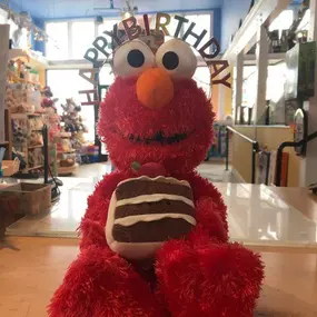 Happy Birthday, Elmo! ????????????????