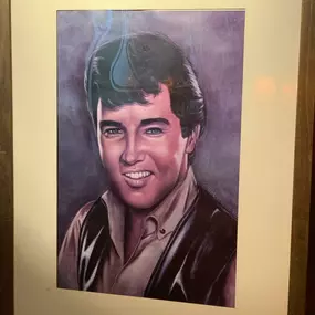 Marlowe's decor - Elvis painting