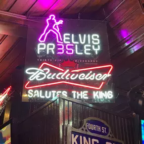 Marlowe's Elvis sign