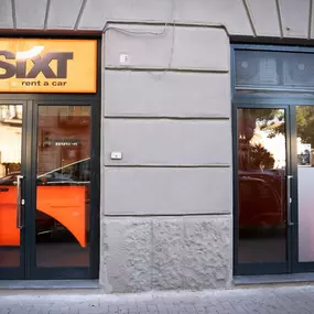 Bild von Sixt Noleggio Auto e furgoni Salerno stazione centrale