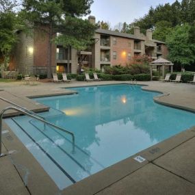 Luxurious Pool at The Summit Apartments