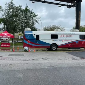 Thank you LifeSouth Community Blood Centers and AAA Auto Glass for coming out and still having an amazing time on this gloomy day! ????❤️Thank you to those who donated. 
???? Just 1 donation can save up to 3 lives
???? More than 38,000 blood donations are needed every day.
???? While 38% of the American population is eligible to give blood, only 2% actually donates.
We appreciate you all!