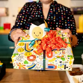 Tell us who’s graduating this year so we can celebrate them! ????????

Yes, kindergarten graduations count too! ????

Shop local with us this week as you celebrate the smart cookies in your life. We can work with any theme, for any age!
