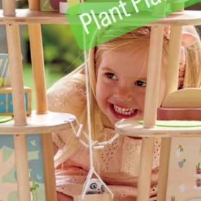 This play set is made from #recycled #sustainable #wood!