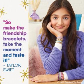 The weather is crisp and the sunshine ☀️ is bright. Let’s make a #friendship #bracelet
We have kits for a fun afternoon craft.
#fairhaven #giftsforkids