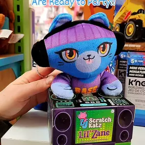 #dj #scratchkatz #cats #plush #fairhaven #rumson #nj #monmouthcounty #giftsforkids #geniusofplay #littlesilver #lcdsoundsystem #womenownedbusiness #toystore #shopsmall #smallbusiness