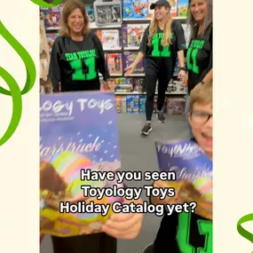 ???????????? That feeling when the Holiday Print Campaign arrives in your mailbox from your local toy store! ???????????? All over the USA & Canada, kids are dreaming of the coolest, newest toys and most creative gifts, making wishes for a holiday season of happiness and play! 
These photos are only a small sample from our amazing community! ????????????
???? Extra sparkles of gratitude to our stellar design partners Young Jerks, photographer Jillian Lenses, and all our superstar kid models. 
Da