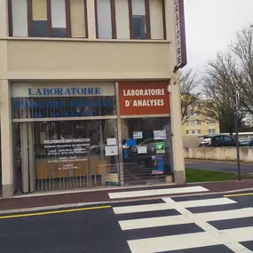 Bild von Laboratoire Eaubonne -  BIOGROUP PARIS SUD