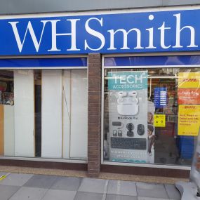 Bild von DHL Express Service Point (WHSmith Aldridge)