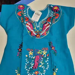 El Toro Western Wear-blusa con bordado