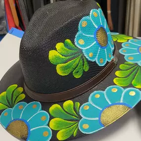 El Toro Western Wear-sombrero con flores