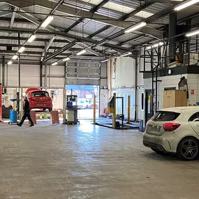 Inside Vauxhall Service Centre Middlesbrough