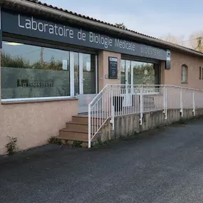 Bild von BIOGROUP CÔTE D'AZUR -  Laboratoire Le Muy - Les Jonquières