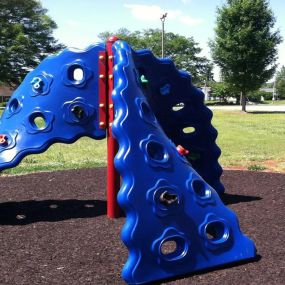 The Cyclone Challenger is a fantastic addition to any playground and offers quality at a price that is difficult to match.
The climber is generally kept in-stock with blue panels and a red center post.