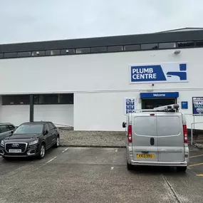 Outside of Plumb Centre in Bodmin