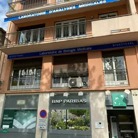 Bild von BIOGROUP CÔTE D'AZUR -  Laboratoire Vence - Grand Jardin