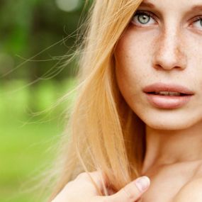 Turn to us for freckle removal services utilizing an effective, natural, non-invasive process.