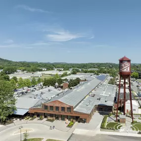 The Factory at Franklin near Camden Franklin Park apartments in Franklin, TN