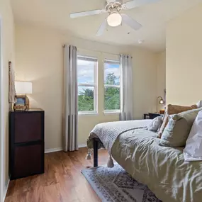 2nd Avenue Centre - Bedroom