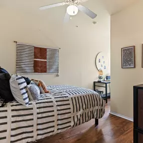2nd Avenue Centre - Bedroom