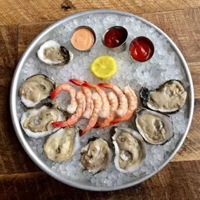 CHEF’S CURATED OYSTERS