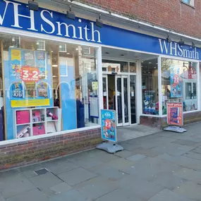 Bild von DHL Express Service Point (TGJones High Wycombe (formerly WHSmith)