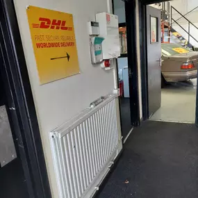 Bild von DHL Express Service Point (MOT Olistone Garage)