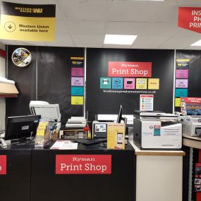 Bild von DHL Express Service Point (Ryman New Kensington)