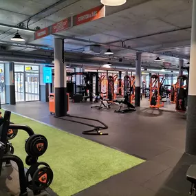 Basic-Fit Coevorden Friesestraat 24/7 - functional zone