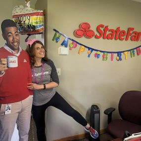 Happy happy Birthday to Jonna who everyone knows as Smith!!! We are so lucky to have her smile and energy in our office. We hope she has the best day! ???? ???? #linworthohio #worthingtonohio