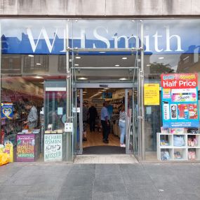 Bild von DHL Express Service Point (WHSmith Brixton)