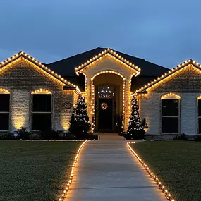 Holiday lights installation