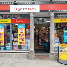 Bild von DHL Express Service Point (Ryman Hampstead)