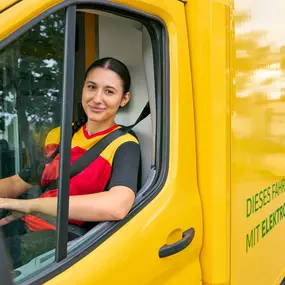 Bild von DHL Express Service Point (Ryman Hull)