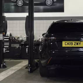 Range Rover Velar in Stratstone Land Rover Newport Workshop