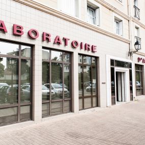 Bild von BIOGROUP - Laboratoire Créteil Village