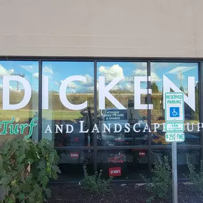 Bild von Dickens Turf & Landscape Supply