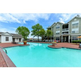 Refreshing Swimming Pool with Sun Deck and Lounges at Legacy Farm Apartments